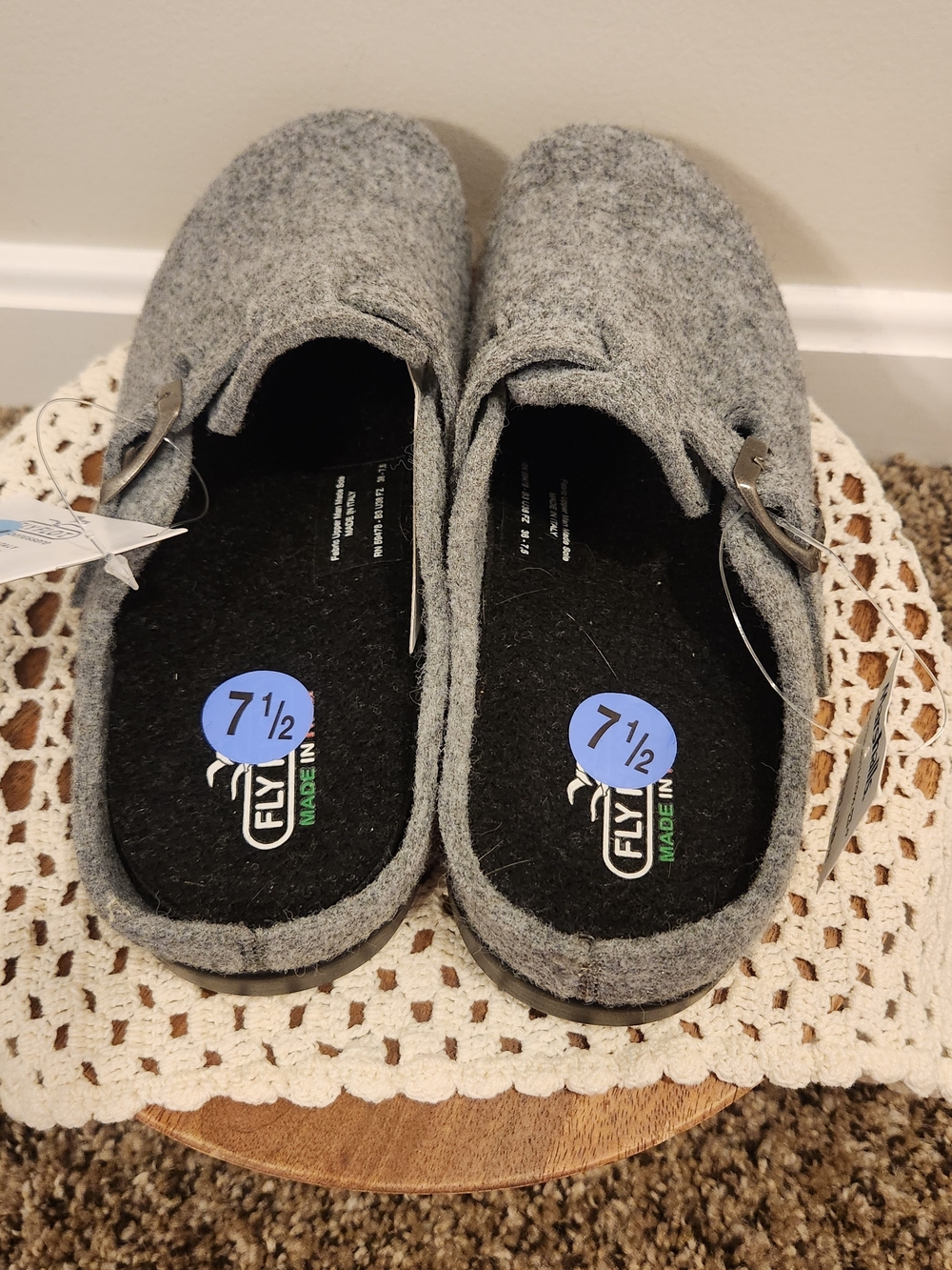 Fly Flot Women's Size 7.5 Gray Felt Slip-On Clogs / Mules with Buckle NEW W TAGS - Picture 2 of 14